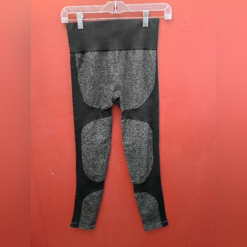 Women's Black and Gray Leggings